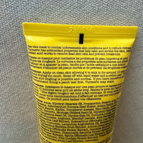 APTO Turmeric Face Mask - Picture 2 of 2